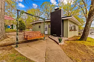 570 Lake Drive 9, Lexington, NC 27292 - Photo 3