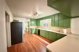 1210 Jackson Lake Rd, High Point, NC 27263 - Photo 5