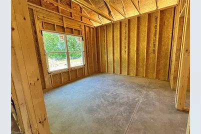 406 Dobson Street, Kernersville, NC 27284 - Photo 7
