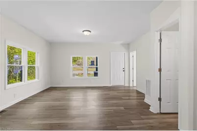 629 Lee Street, Eden, NC 27288 - Photo 5
