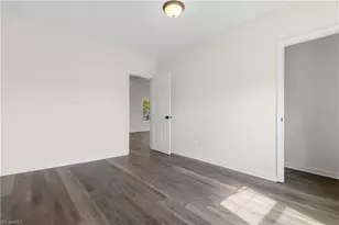 629 Lee St, Eden, NC 27288 - Photo 21