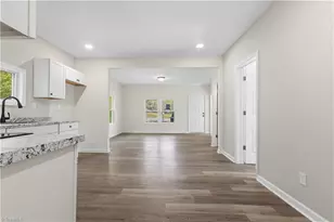 629 Lee St, Eden, NC 27288 - Photo 7