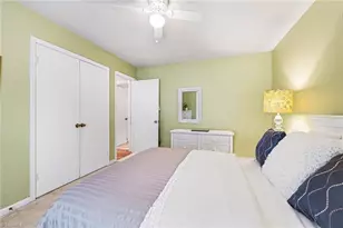 2519 Cottage Pl, Greensboro, NC 27455 - Photo 17