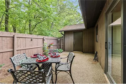 2519 Cottage Place, Greensboro, NC 27455 - Photo 21