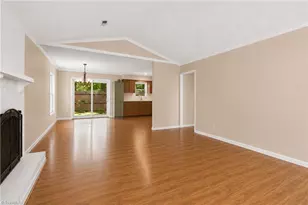 2519 Cottage Pl, Greensboro, NC 27455 - Photo 5