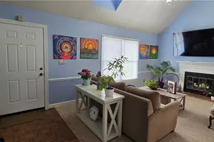 2014 Hearthwood Ct, Greensboro, NC 27407 - Photo 9