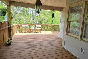 2014 Hearthwood Ct, Greensboro, NC 27407 - Photo 15