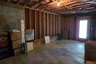 2014 Hearthwood Ct, Greensboro, NC 27407 - Photo 37