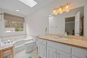 3813 Longmeadow Dr, Mebane, NC 27302 - Photo 17