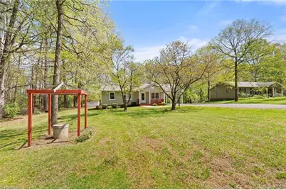 3712 Old 52 Road, Pinnacle, NC 27043 - Photo 37