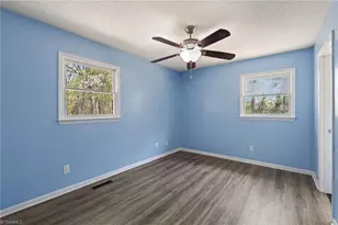 3712 Old 52 Rd, Pinnacle, NC 27043 - Photo 17