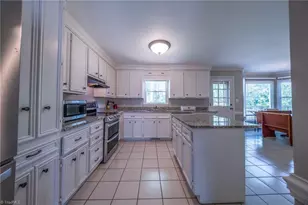 1930 Glenridge Dr, Kernersville, NC 27284 - Photo 17