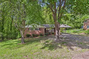 353 Auman Ave, Asheboro, NC 27205 - Photo 3