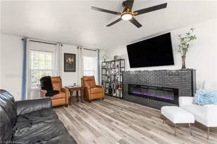 107 Cottonwood Ln, Summerfield, NC 27358 - Photo 11