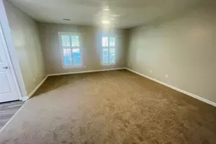 19 Park Village Ln, Greensboro, NC 27455 - Photo 15