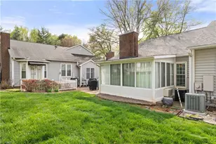 127 Pebble Rdg Ln, Winston-Salem, NC 27104 - Photo 21