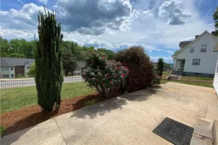 500 W Main St, Wilkesboro, NC 28697 - Photo 3