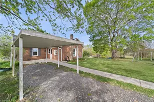 3054 N Old 52 Rd, Pinnacle, NC 27043 - Photo 35