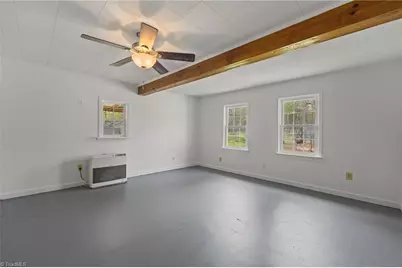 6579 Nc Highway 87, Graham, NC 27253 - Photo 23