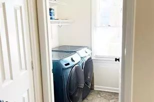 3726 Wayfarer Dr, Greensboro, NC 27410 - Photo 11