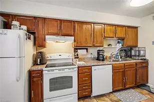 3681 Heathrow Dr, Winston-Salem, NC 27127 - Photo 7