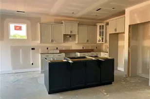 2371 Robbins Perch W Ct, Kernersville, NC 27284 - Photo 3