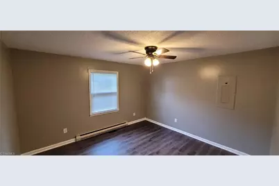 4325 Voss Avenue, Greensboro, NC 27405 - Photo 7