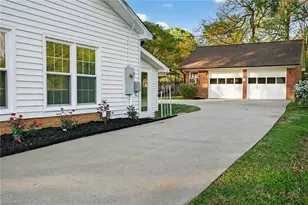 2914 Ardmore St, Burlington, NC 27215 - Photo 33