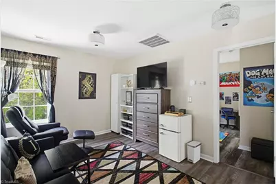 2890 Glen Hollow Road, Greensboro, NC 27407 - Photo 15