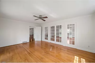 640 Quarterstaff Road, Winston-Salem, NC 27104 - Photo 25