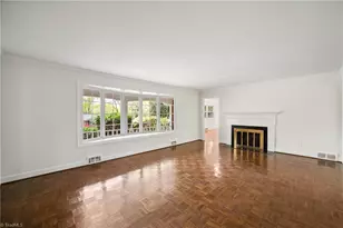 640 Quarterstaff Rd, Winston-Salem, NC 27104 - Photo 5