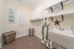 5622 Vance Ridge Ct, Belews Creek, NC 27009 - Photo 15