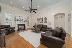 5622 Vance Ridge Ct, Belews Creek, NC 27009 - Photo 9