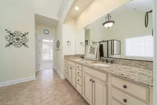 5622 Vance Ridge Ct, Belews Creek, NC 27009 - Photo 21