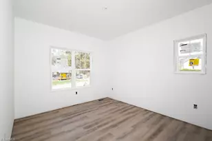 722 Cypress Hill Dr, Eden, NC 27288 - Photo 9