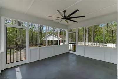 111 Oak Hills Drive, Reidsville, NC 27320 - Photo 37