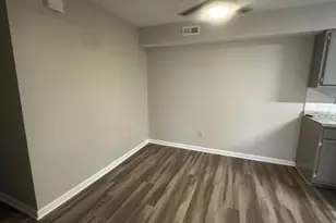 800 Folly Ct, Greensboro, NC 27409 - Photo 5