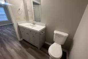 800 Folly Ct, Greensboro, NC 27409 - Photo 17