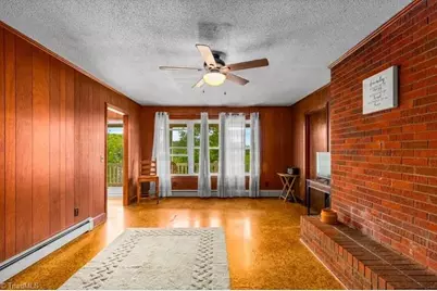 6585 Scarlet Oak Drive, Denton, NC 27239 - Photo 5