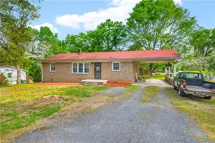 519 Turner St, Asheboro, NC 27203 - Photo 11