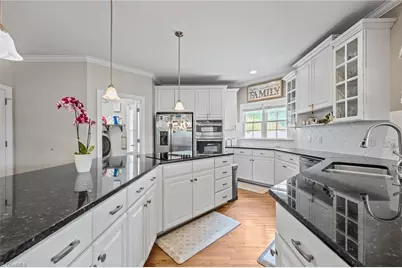 4421 Ashton Oaks Court, High Point, NC 27265 - Photo 15