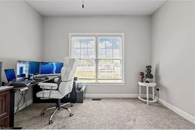 4421 Ashton Oaks Court, High Point, NC 27265 - Photo 25