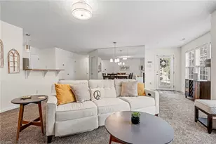 4302 Timberbrooke Dr, Greensboro, NC 27409 - Photo 5