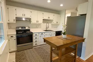 6130 Narrow Way Ln, Winston-Salem, NC 27105 - Photo 3