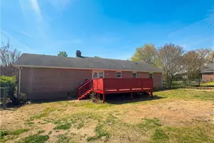 8301 Knight Village Cir, Stokesdale, NC 27357 - Photo 17