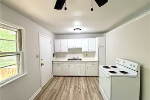 4224 Kildare Dr, Greensboro, NC 27405 - Photo 7