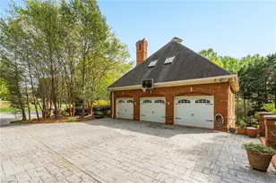 4650 Cherryhill Ln, Winston-Salem, NC 27106 - Photo 39