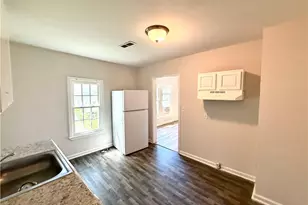 3414 Summit Ave, Greensboro, NC 27405 - Photo 11
