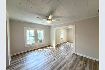 3414 Summit Avenue, Greensboro, NC 27405 - Photo 7