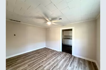 3414 Summit Avenue, Greensboro, NC 27405 - Photo 5